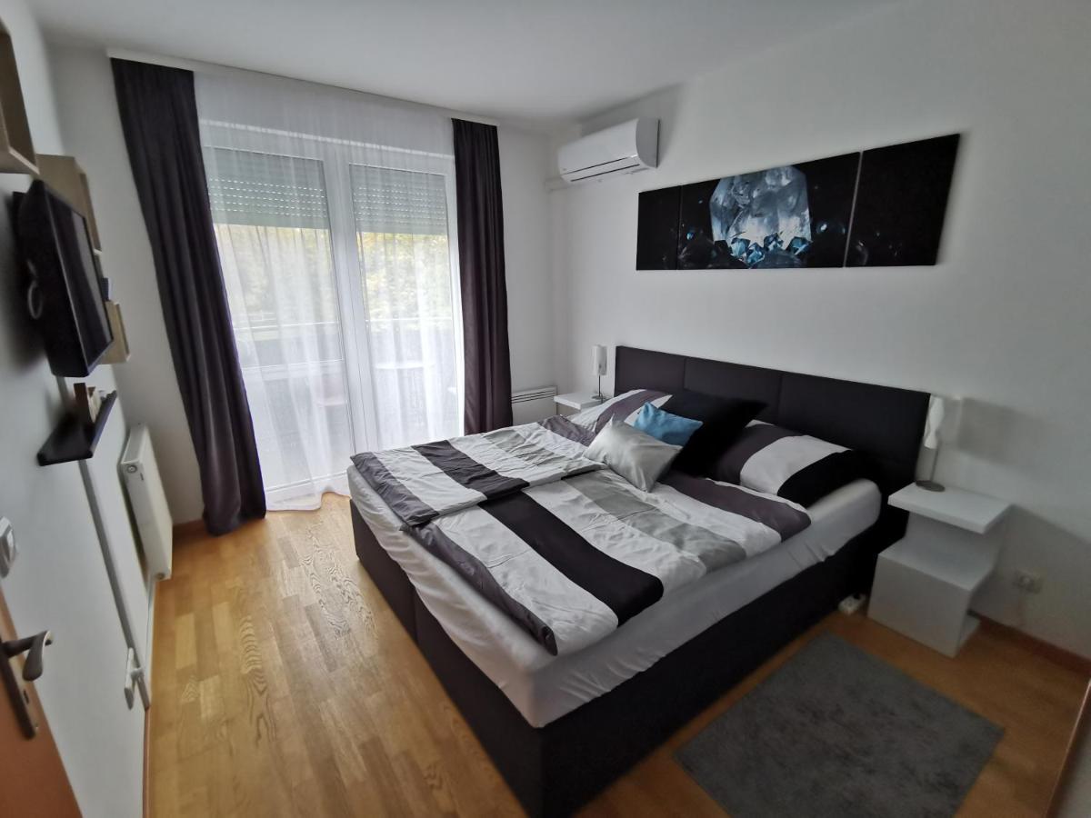 Freedom Apartman Hajduszoboszlo Exterior foto