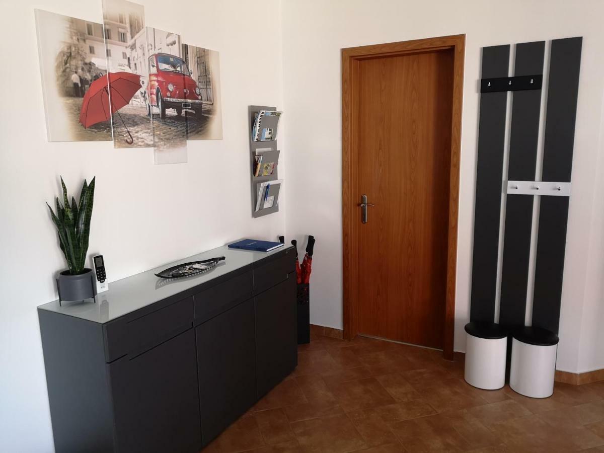 Freedom Apartman Hajduszoboszlo Exterior foto